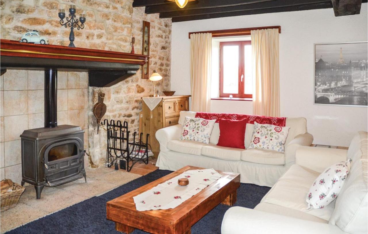Beautiful Home In Montaudin With Wifi מראה חיצוני תמונה